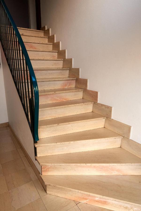 Chambre à louer dans un appartement proche du centre-ville Nevers Esterno foto