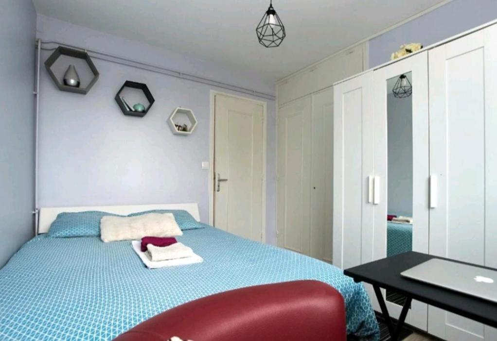 Chambre à louer dans un appartement proche du centre-ville Nevers Esterno foto